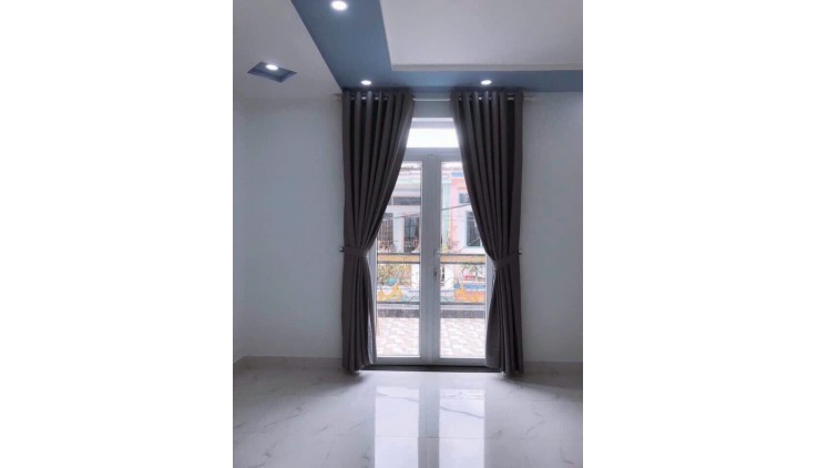 Bán nhà Gv- Nguyễn Văn Khối, ngay cv Làng hoa (4*12m), hẻm ô tô thông, nhà 3 tầng, 7Tỷ