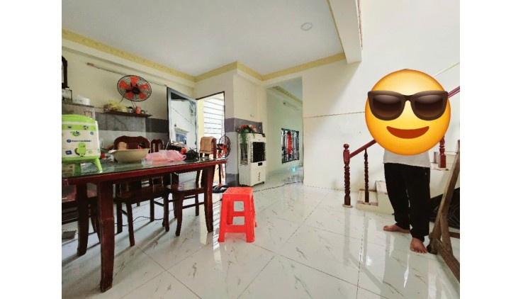 BÁN NHÀ QUẬN 7, 145m2 Chỉ 60TR/m2.  NGANG LỚN 6.5M, PHƯỜNG PHÚ THUẬN