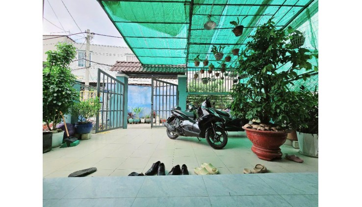BÁN NHÀ QUẬN 7, 145m2 Chỉ 60TR/m2.  NGANG LỚN 6.5M, PHƯỜNG PHÚ THUẬN
