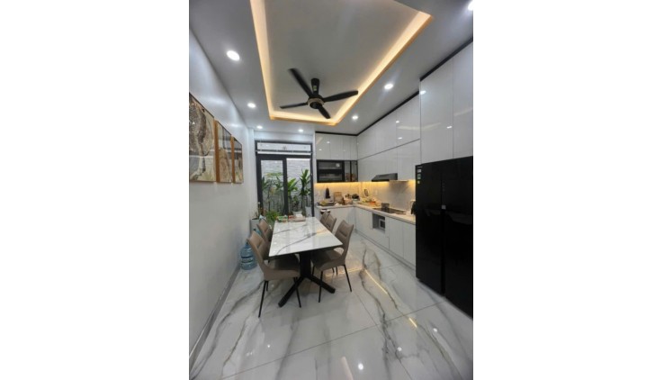 SIÊU PHẨM BIỆT THỰ MINI THIẾT KẾ HIỆN ĐẠI TT BÌNH THẠNH HẺM XE HƠI.TẶNG NỘI NHỈNH 8TỶ.