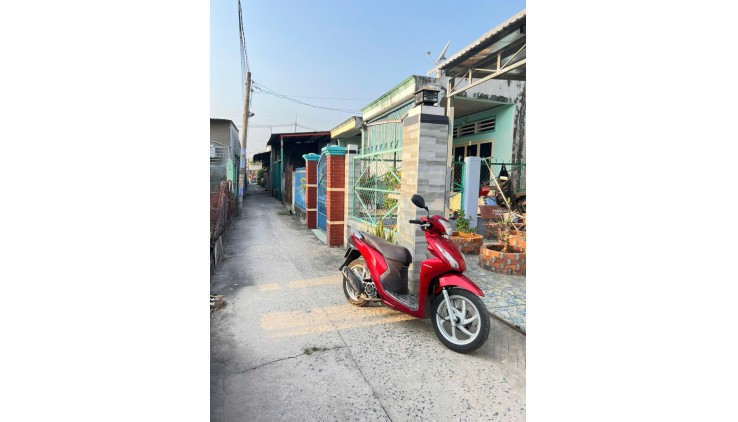 Nhà đẹp- giá tốt Chính Chủ Cần Bán nhanh căn nhà vị trí đẹp tại huyện Củ Chi, TPHCM
