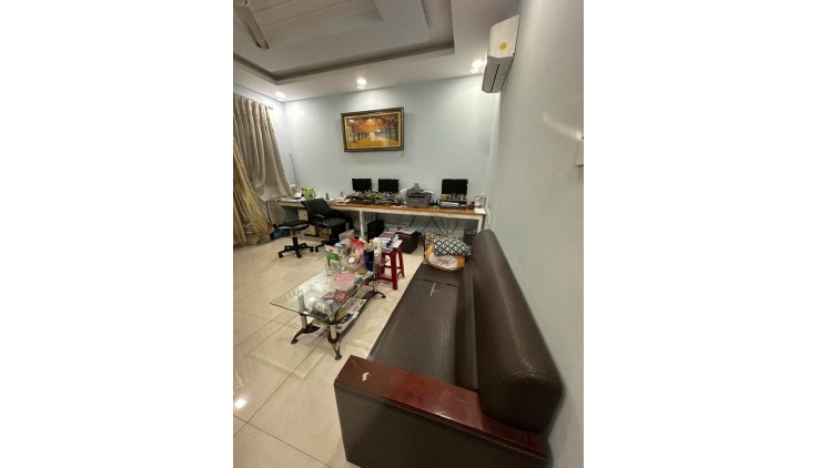 Nhà Bán Liên khu 10-11 - DT- 100MZ, 5 Tầng Chỉ 9.2 tỷ Bình Trị Đông Bình Tân