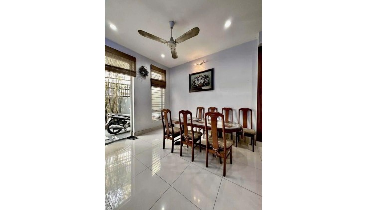 Huỳnh Văn Bánh - Phường 17 - Quận Phú Nhuận - 62m2 - 6,5 tỷ