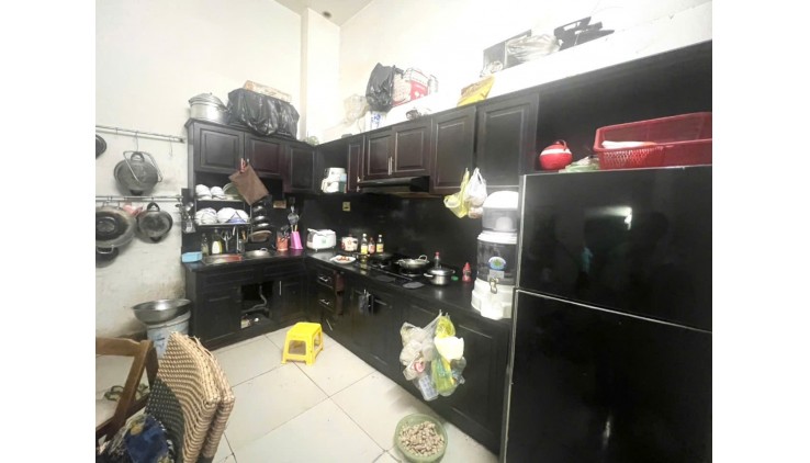 Mua bán nhà riêng tại Phường Linh Xuân, DT 101m2 x2t, NGANG KHỦNG 8m, giá chỉ 3.8ty.