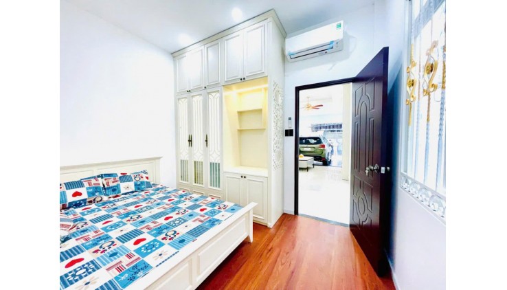 CHÍNH CHỦ Cần Bán Nhanh Căn Nhà Mặt Tiền Đẹp Vị Trí Tại Quận Bình Thạnh, TP HCM