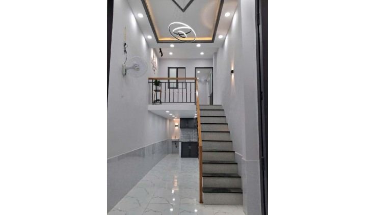 NHÀ ĐẸP LUNG LINH - VÀO Ở NGAY - GẦN TÊN LỬA MỚI - KHU AN NINH - SHR - 2.X TỶ