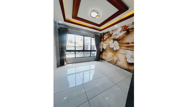 Siêu Phẩm đẳng cấp 5 sao Đ9 gần Aeon Tân Phú nhựa 7m thông 72m2,5Tầng thang máy Nhỉnh 7tỷ