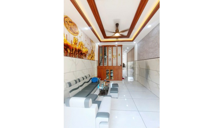 Siêu Phẩm đẳng cấp 5 sao Đ9 gần Aeon Tân Phú nhựa 7m thông 72m2,5Tầng thang máy Nhỉnh 7tỷ