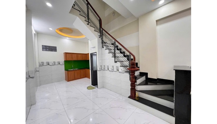 Nhà mới đón tết Đ8 sát mặt tiền Lê Văn Quới hẻm 5m thông 42m2,4Tầng Nhỉnh 4tỷ