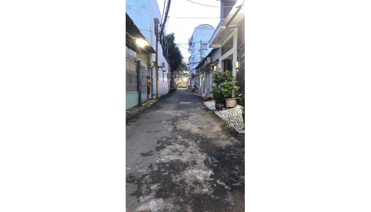 Bán nhà HXH Âu Cơ, ngay Bàu Cát, Tân Sơn Nhì - Tân Phú, 5.8/6.9x24m, Cấp 4, 13.5 tỷ