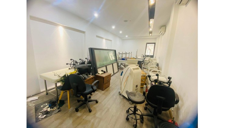 Chủ gấp bán toà nhà MT Phan Đăng Lưu, Phú Nhuận, 6 tầng có thang máy, 35 tỷ