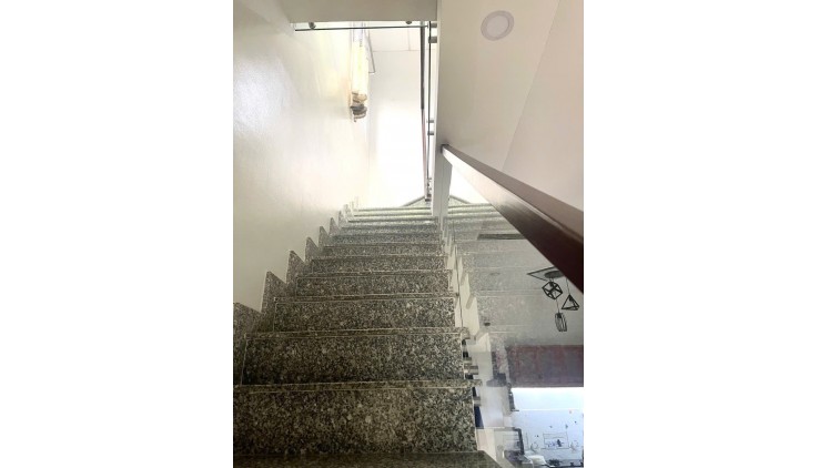 NHÀ 2 MẶT TIỀN 100M2 HẺM XE HƠI 8M, ĐƯỜNG 27 HIỆP BÌNH PHƯỚC THỦ ĐỨC, CHỈ CÓ 8,X TỶ, 2 CĂN ĐÃ BÁN 1 CĂN CÒN 1 CĂN, THÔNG SỐ VÀNG 5X20M, QUÝ KHÁCH