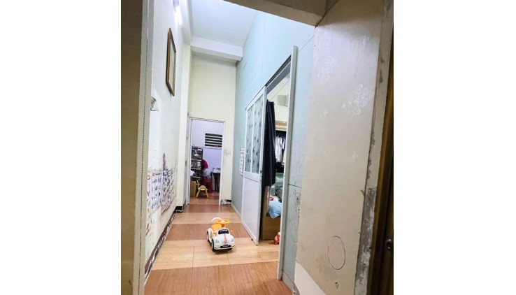 NgỘP Nặng, XE HƠI NGỦ NHÀ, 110M2 x 2T, TRƯỜNG ThỌ Thủ Đức, chỉ 60tr/m, nhỉnh 7 T.