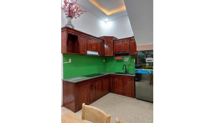 BÁN ĐẤT 2 MẶT TIỀN - SỔ ĐỎ -150m2 - GIÁ RẺ - HẺM Ô TÔ PHƯỜNG 6, QUẬN 8, TP Hồ Chí Minh