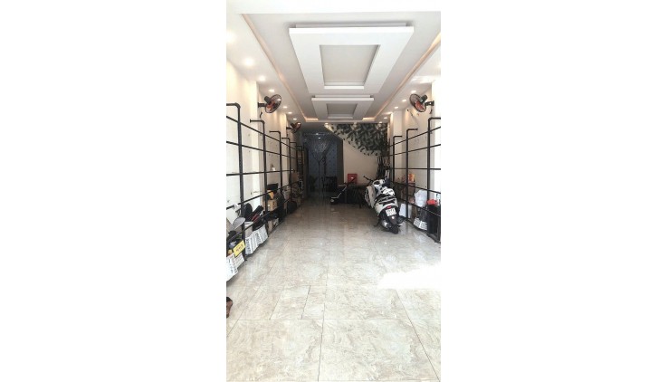 Bán nhà mặt tiền 4.5*28 Huỳnh Tấn phát 3 tầng 4pn phường Tân Phú Quận 7 giá chỉ 24 tỷ 



Bán nhà mặt tiền 4.5*28 Huỳnh Tấn phát 3 tầng 4pn Tân