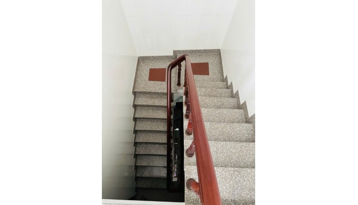 Bán nhà mặt tiền 4.5*30 Trần Xuân Soạn 4 tầng 6pn Tân Kiểng Quận 7 giá chỉ 11 tỷ