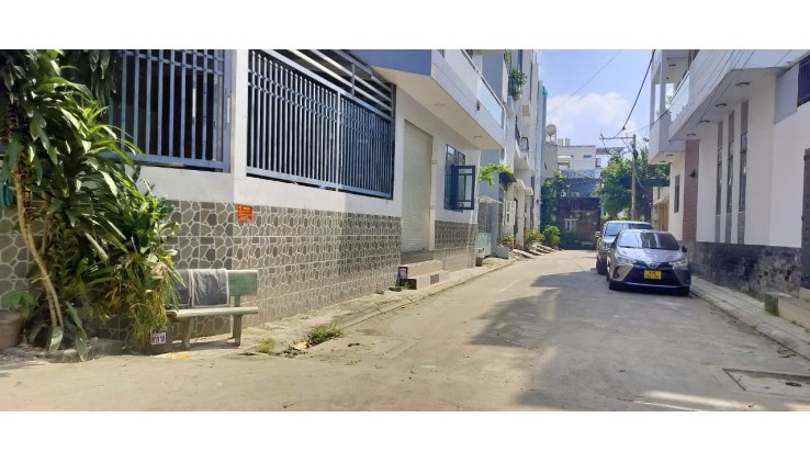NHÀ MẶT TIỀN KINH DOANH LÔ GÓC, TL16 - 74/56M2  NHỈNH 7 TỶ THẠNH LỘC QUẬN12