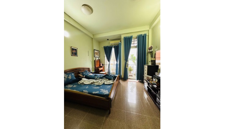64M2 - HẺM XE HƠI VÔ NHÀ -  NGUYỄN GIA TRÍ - PHƯỜNG 25 - QUẬN BÌNH THẠNH - 4 TẦNG.
