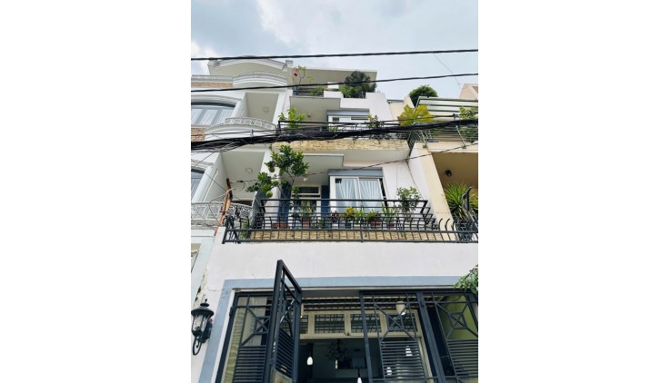 64M2 - HẺM XE HƠI VÔ NHÀ -  NGUYỄN GIA TRÍ - PHƯỜNG 25 - QUẬN BÌNH THẠNH - 4 TẦNG.