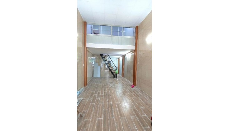 Nhà Nguyễn Duy Cung, Phường 12, Gò Vấp, 2 Tầng, 60m2, Hẻm 10m KD, 6 Tỷ còn TL