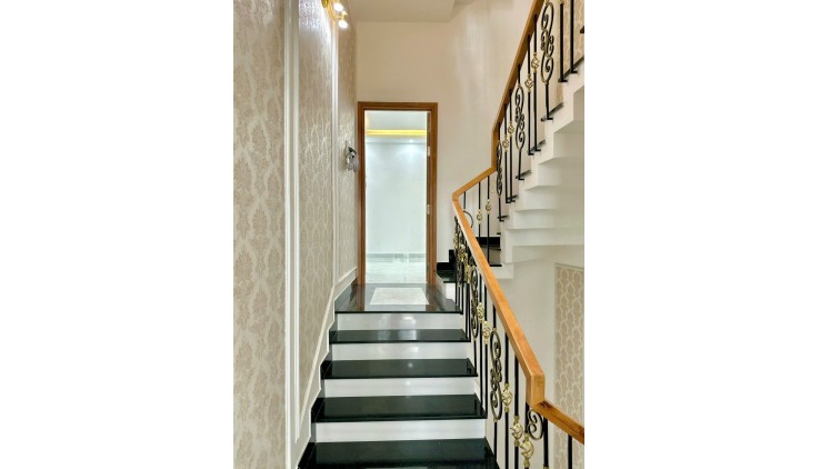 Bán nhà đẹp 1/ hẻm 6m Nguyễn Súy quận Tân Phú 4 x 16- 4T chỉ 8.4 tỷ tl
