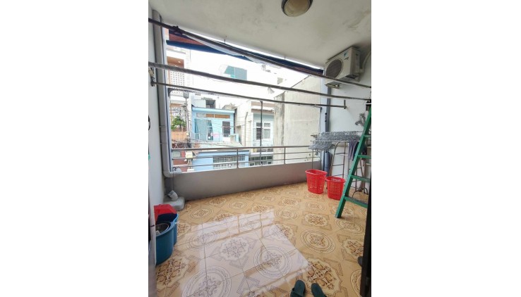 Bán nhà MTKD Hiền Vương quận Tân Phú DTCN 65m2-3 tầng chỉ 4,8 tỷ tl