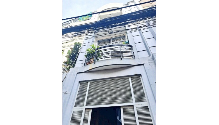 Bán nhà Phạm Văn Hai, P5, Tân Bình, 4 tầng, 4m x 6.7 hẻm xe hơi, chỉ 4.35 tỷ