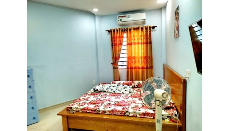 Bán nhà đường số 8 bình hưng hòa,bình tân dt 45 m2 chưa đến 4  tỷ