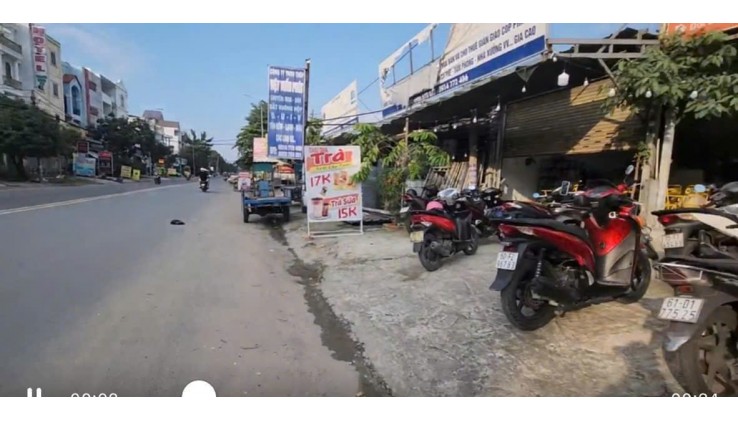 Mình đang có Quán Cafe Sân / Vườn Vị trí đẹp sang nhanh do về quê