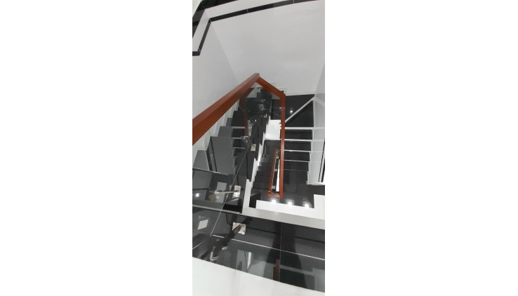 Bán nhà 1/ hẻm 6m Hoàng Xuân Nhị quận Tân Phú 4 x 12-3Tang chỉ 6.55 tỷ tl