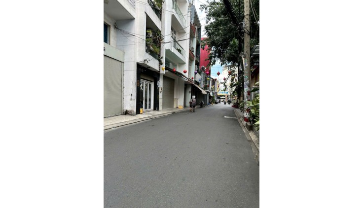 Bán Gấp mặt tiền TKTQ Tân Sơn Nhì Tân Phú giáp Tân Bình 46m2,2 Tầng 5 tỷ