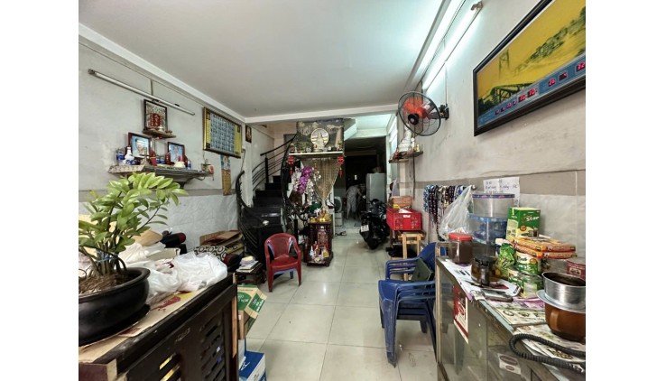 Bán Gấp mặt tiền TKTQ Tân Sơn Nhì Tân Phú giáp Tân Bình 46m2,2 Tầng 5 tỷ