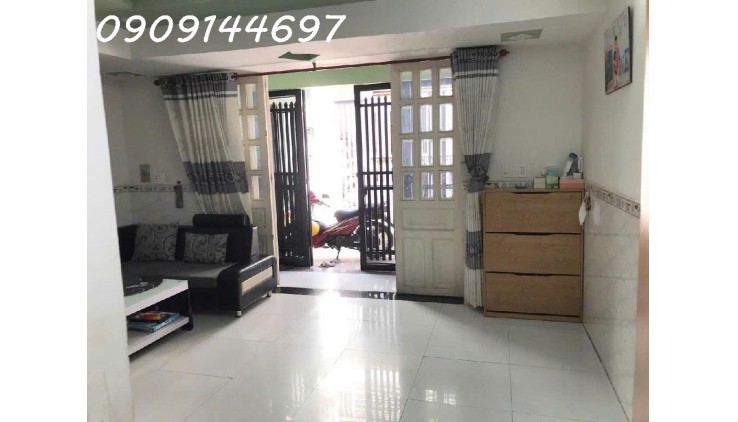 NHÀ 2 Tầng 1/ đường đường THỚI AN 15, phường THỚI AN, Q12, diện tích 40m2 (5mx8m) Hẻm Ôtô. Giá 3,35tỷ.