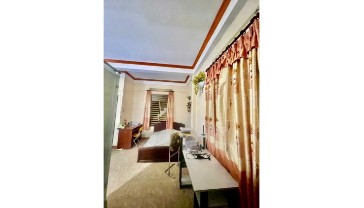 NGỘP QUÁ, Biệt Thự, 132m2 x 4 tầng kiêng cố, ngang 7m, Bình Trưng Q2, Giá chỉ 7.5ty
