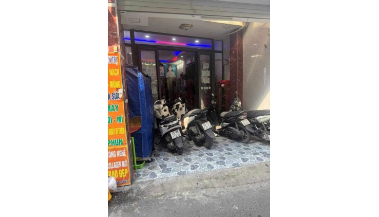 Sang nhượng tiệm nail Kv quận Gò Vấp - ngay chợ Thạch Đà