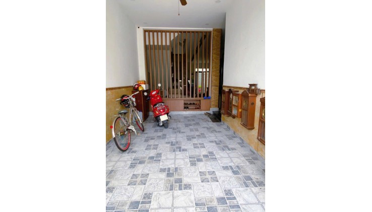 Bán nhà 2 MT Hẻm 7m Lê Trọng Tấn, Tây Thạnh, DT: 9.8x12m, 2T - 3PN, giá 9.3 tỷ