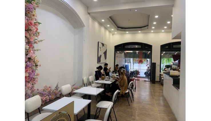Bình Thạnh ! Sang Quán Cà Phê Quận Bình Thạnh đối diện Đại học GTVT, Sdt : 0777148639 ( chính chủ )
