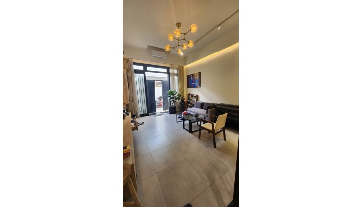 64M2 - XÔ VIẾT NGHỆ TĨNH - PHƯỜNG 25 - QUẬN  -B ÌNH THẠNH - 4 TẦNG.