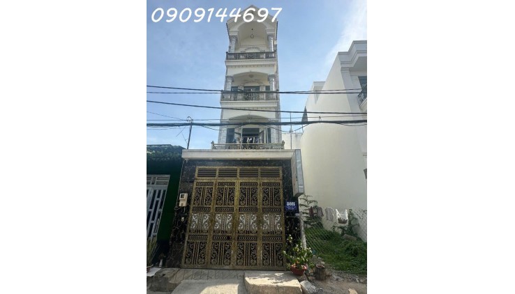 Bán Nhà 4 tầng Mặt tiền đường Hà Chương, phường Trung Mỹ Tây, Q12, dt 68m2 (4mx17m). Giá 6,7Tỷ