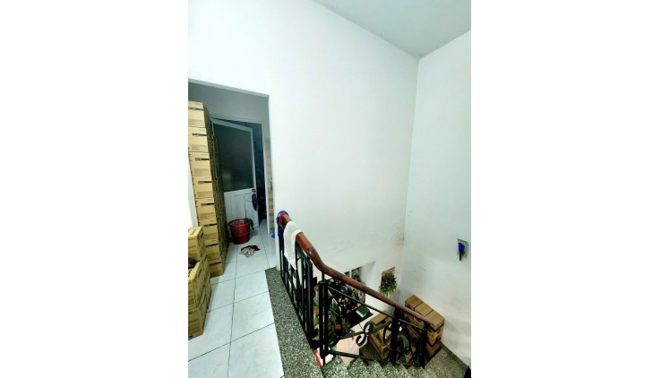 Nhà mới đón tết Đ số 6 BHH A giáp Tân Phú hẻm 6m thông xe hơi vào nhà 46m2,2Tầng Nhỉnh 4tỷ