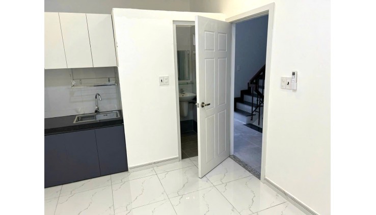 Bán Nhà 4 Tầng 176m2_7.7x26 cho thuê 85tr.th chỉ 16 tỷ Gần ĐH Luật QL13 Hiệp Bình Chánh Thủ Đức