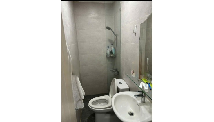 Nhà Bán Nguyễn Thị Minh Khai Vị Trí Đắt Địa, 4 tâng,7.5 tỷ Bến Thành Quận 1