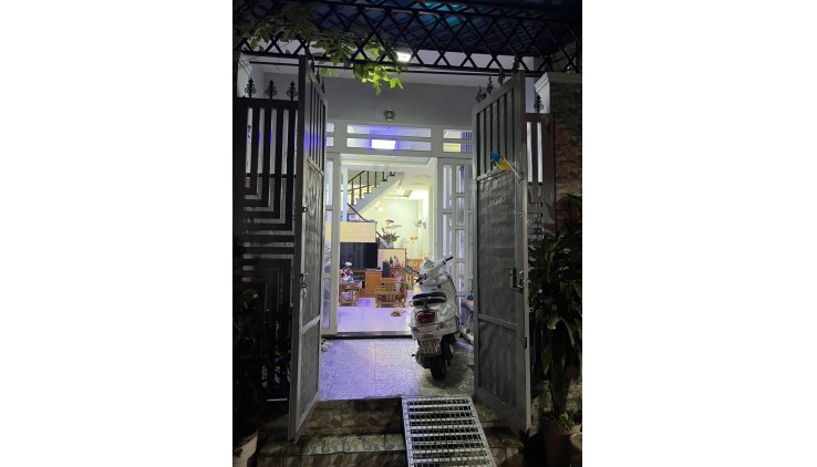 Chính Chủ Cần Bán GẤP Nhà Tân Tạo Bình Tân Giá Chỉ 4.5 Tỷ
