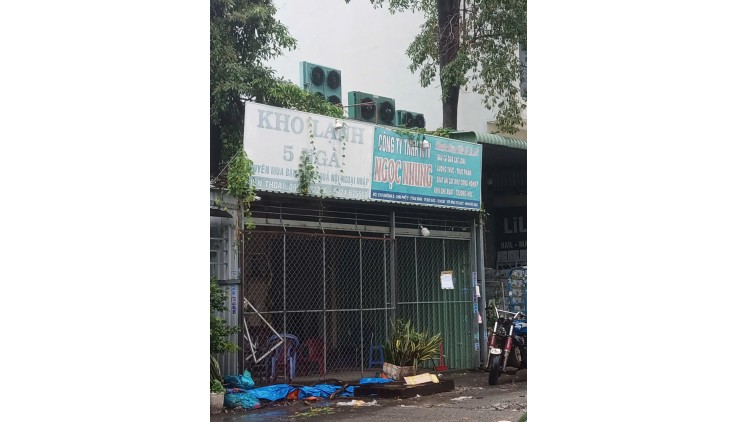 Thủ Đức ! Chính chủ bán hoặc cho thuê nhà phố kinh doanh MT Đường D, Tel : 0909361156 ( chính chủ )