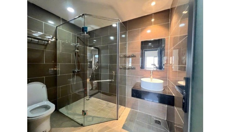 CĂN HỘ DỊCH VỤ HẺM Ô TÔ NƠ TRANG LONG - GÀ ĐẺ TRỨNG VÀNG 4 TỶ/NĂM - 38 PHÒNG - 6 TẦNG x 282M2 GIẢM CÒN 53 TỶ