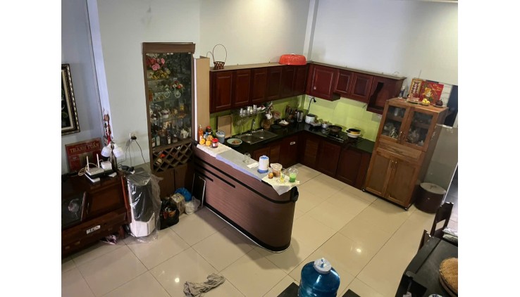 BÁN NHÀ DT: 157M2, 3 TẦNG 4 PN ĐẸP KHU PHÂN LÔ ĐƯỜNG 10M VỈA HÈ - 50M PHAN VĂN HỚN, CHỢ XUÂN THỚI THƯỢNG giá 5.4 tỷ LH 0326507188