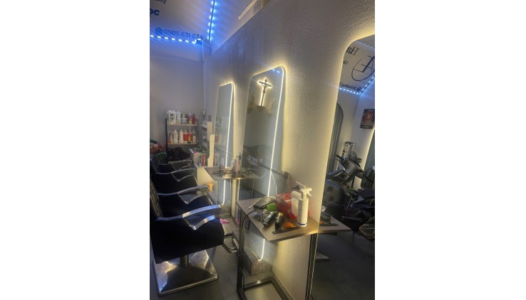 Cần sang nhượng gấp tiệm Tóc - Spa Đường 36 Linh Đông