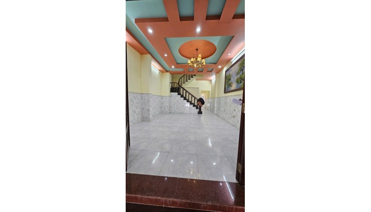 Bán Nhà Mặt tiền Bình Thành - Nguyễn Thị Tú, gần Công viên, 4.5x20m, 2 Tầng, 9 tỷ.