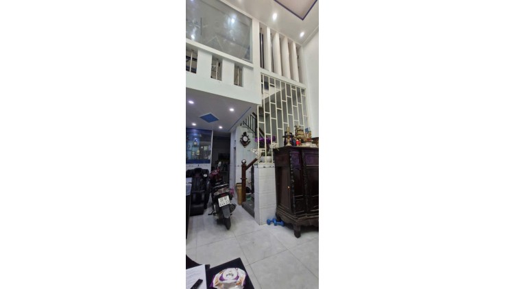 Ngon quá ngon Đ số 15 BHH gần Aeon Tân Phú hẻm 6m thông xe hơi 40m2,4Tầng Nhỉnh 4tỷ