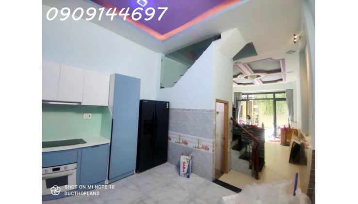 Nhà 4 tầng đường HIỆP THÀNH 13, phường Hiệp Thành, Q12, dt 50m2 (4mx12,5m) Hẻm 7m Giá 4,8Tỷ